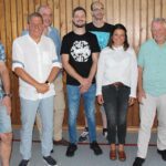 Scheidende und neue Vorstandsmitglieder des Vereinsrings Adelsberg